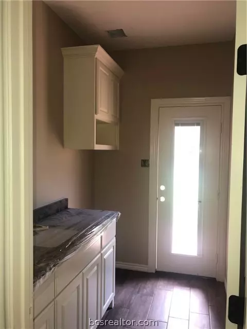 5013 Angel Ln, Bryan, TX 77808 photo 14