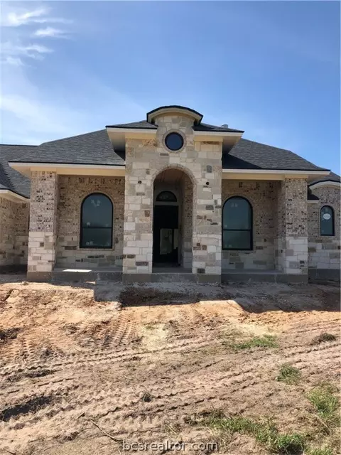 5013 Angel Ln, Bryan, TX 77808 photo 3
