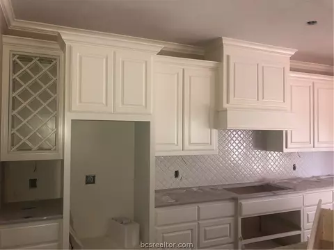 5013 Angel Ln, Bryan, TX 77808 photo 12