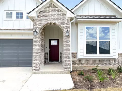 3111 Normandy Way, Bryan, TX 77808 photo 2
