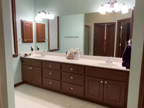 2601 Trophy Dr, Bryan, TX 77802 photo 15