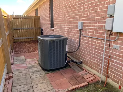 2601 Trophy Dr, Bryan, TX 77802 photo 25