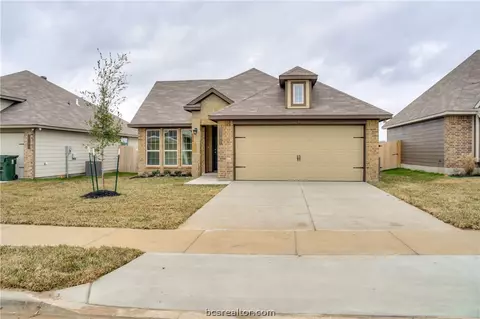 2107 Markley Dr, Bryan, TX 77807 photo 4