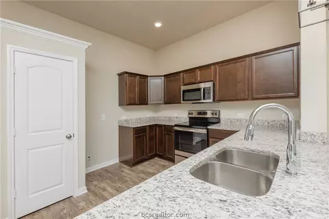2107 Markley Dr, Bryan, TX 77807 photo 27