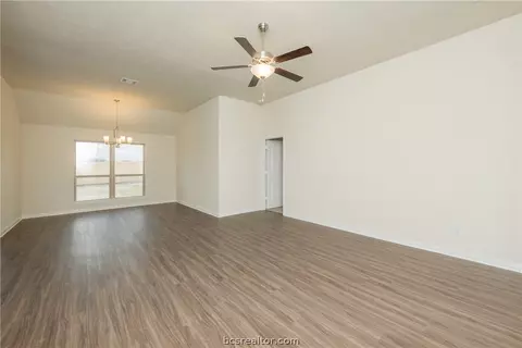 2026 Viva Rd, Bryan, TX 77807 photo 20