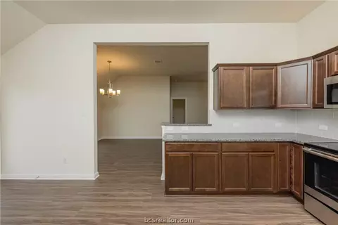 2026 Viva Rd, Bryan, TX 77807 photo 33