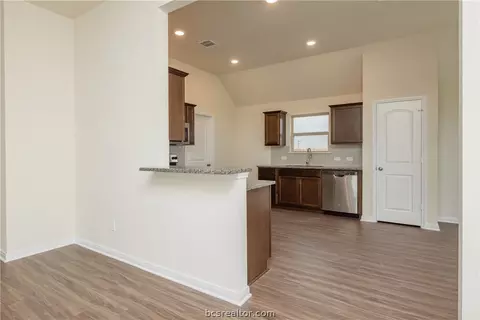 2026 Viva Rd, Bryan, TX 77807 photo 27