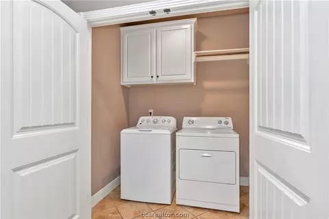 1907 Debbie Dr, Bryan, TX 77802 photo 18