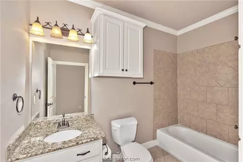 1907 Debbie Dr, Bryan, TX 77802 photo 17