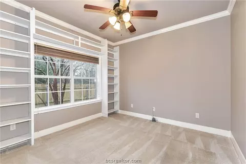 1907 Debbie Dr, Bryan, TX 77802 photo 16