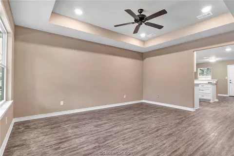 1419 Kermitt St, Bryan, TX 77803 photo 2