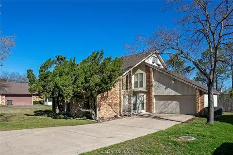 2514 Arbor Dr, Bryan, TX 77802 photo 1