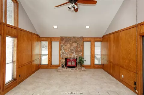 2514 Arbor Dr, Bryan, TX 77802 photo 6