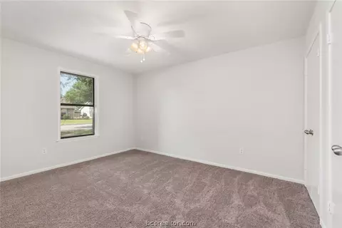 2317 Windsor Dr, Bryan, TX 77802 photo 17