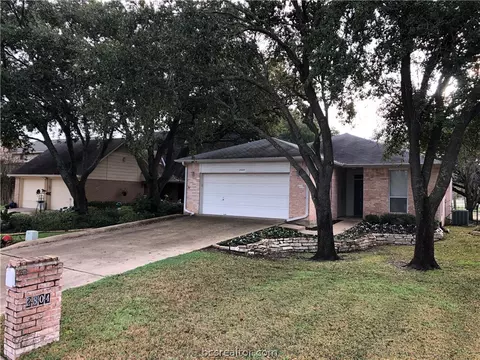 2804 Broadmoor Dr, Bryan, TX 77802 photo 1