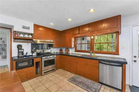 3210 Link St, Bryan, TX 77801 photo 12