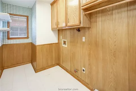4417 Warwick Ln, Bryan, TX 77802 photo 17