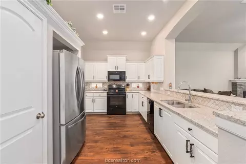 2015 Polmont Dr, Bryan, TX 77807 photo 7