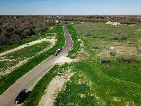 7800 Stiteler Dr, Bryan, TX 77808 photo 16