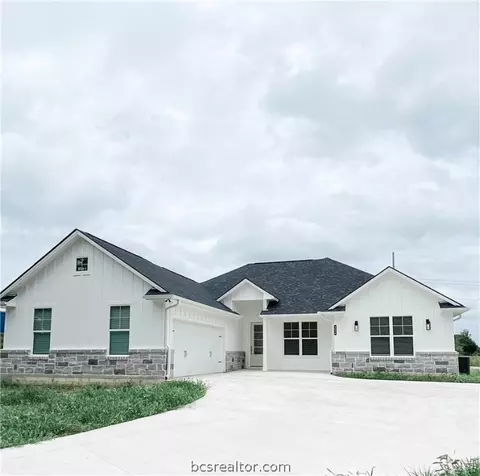 4056 Golden Eagle Dr, Bryan, TX 77808 photo 1