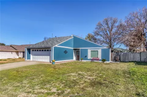 4205 Cheyenne, Bryan, TX 77802 photo 3