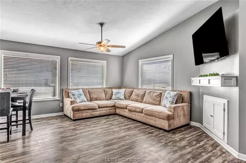 4205 Cheyenne, Bryan, TX 77802 photo 5