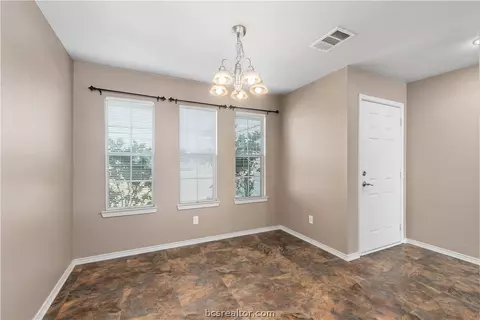 2111 Forge Hill Rd, Bryan, TX 77801 photo 6