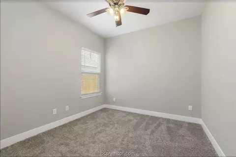 3647 Elaine Dr, Bryan, TX 77803 photo 17