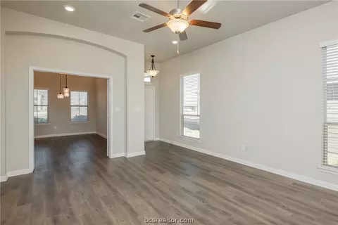2137 Dumfries Dr, Bryan, TX 77807 photo 19