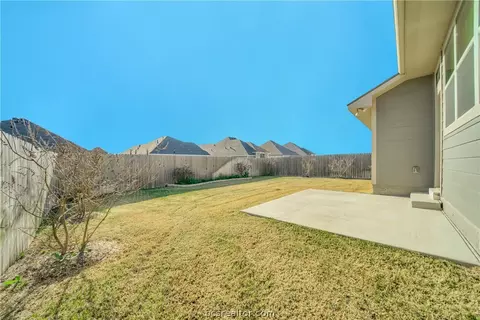2137 Dumfries Dr, Bryan, TX 77807 photo 10
