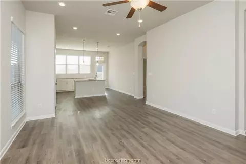2137 Dumfries Dr, Bryan, TX 77807 photo 26