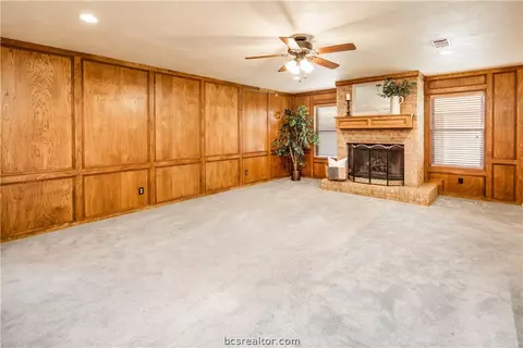 4115 Willow Oak St, Bryan, TX 77802 photo 4