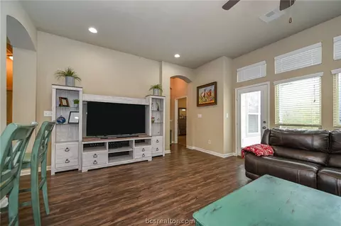 3024 Positano, Bryan, TX 77808 photo 9