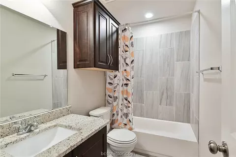 2022 Shimla Dr, Bryan, TX 77807 photo 12
