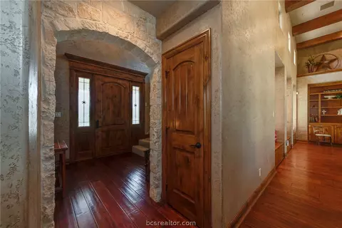7757 Hidden Trl, Bryan, TX 77808 photo 7