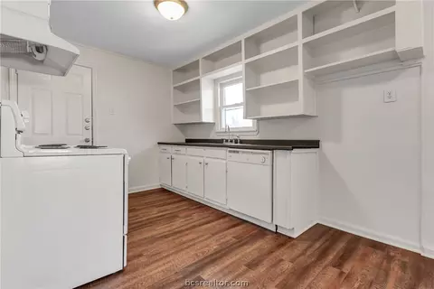 1303 E 25th St, Bryan, TX 77803 photo 10