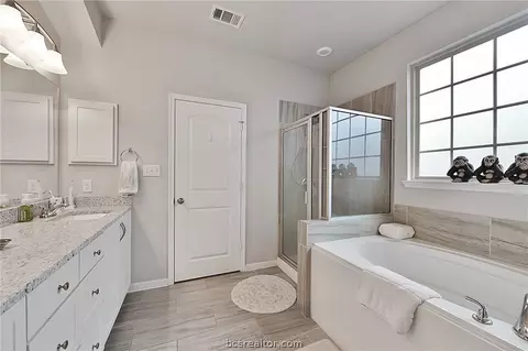 2014 Polmont Dr, Bryan, TX 77807 photo 13