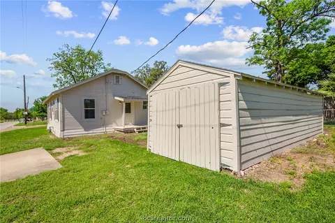 2219 Echols St, Bryan, TX 77801 photo 25