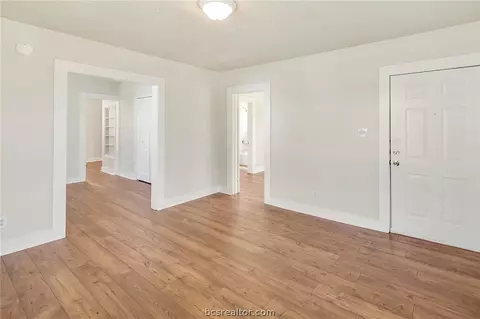 2219 Echols St, Bryan, TX 77801 photo 6