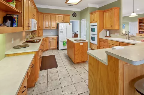3801 Williams Bnd, Bryan, TX 77808 photo 13