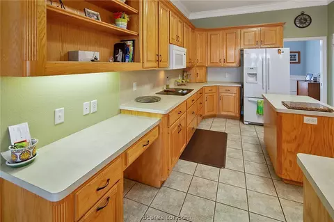 3801 Williams Bnd, Bryan, TX 77808 photo 14