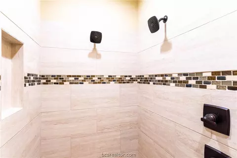 2000 Lexi Ln, Bryan, TX 77807 photo 34