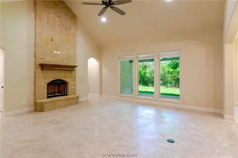 2000 Lexi Ln, Bryan, TX 77807 photo 6