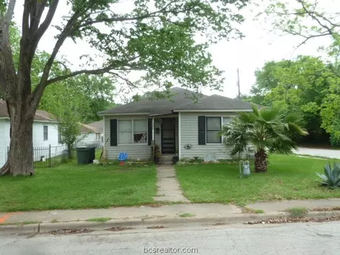 1500 Baker Ave, Bryan, TX 77803 photo 2