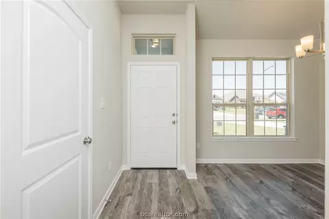 2112 Markley Dr, Bryan, TX 77807 photo 13