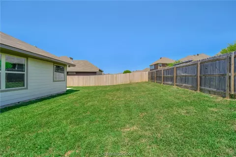 2112 Markley Dr, Bryan, TX 77807 photo 10