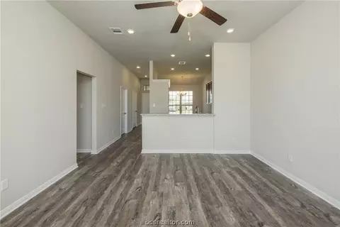 2112 Markley Dr, Bryan, TX 77807 photo 35