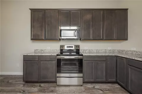 2112 Markley Dr, Bryan, TX 77807 photo 22