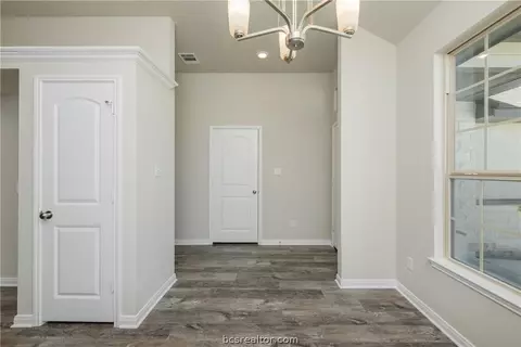 2112 Markley Dr, Bryan, TX 77807 photo 19