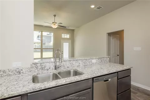 2112 Markley Dr, Bryan, TX 77807 photo 24